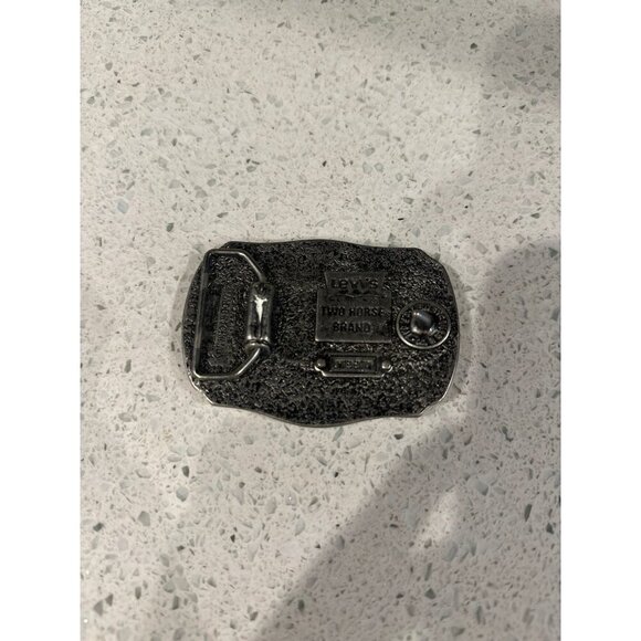 Vintage Levi's Belt Buckle Pewter Limited Edition Two Horse Unisex 3.5" x 2.5" - Picture 2 of 2